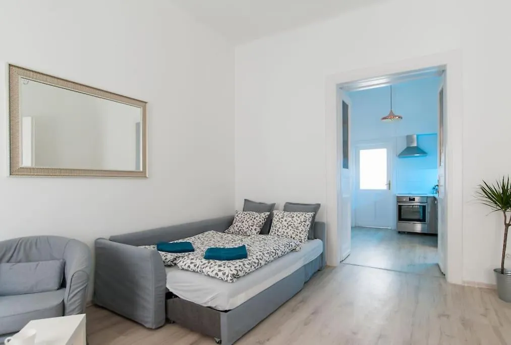 New Ultra-Central Design Apartment 布达佩斯 匈牙利