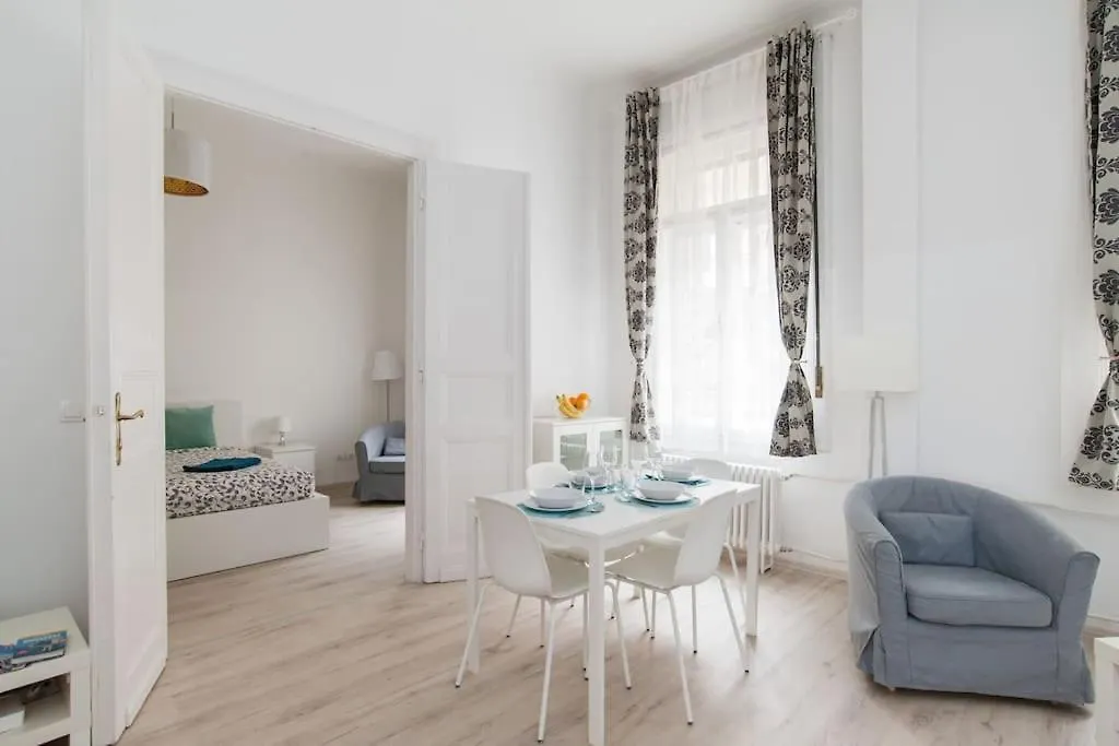 New Ultra-Central Design Apartment 布达佩斯 0*,