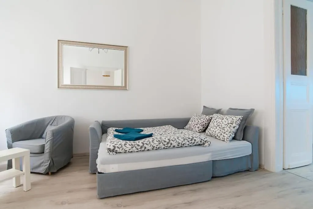 New Ultra-Central Design Apartment 布达佩斯 匈牙利